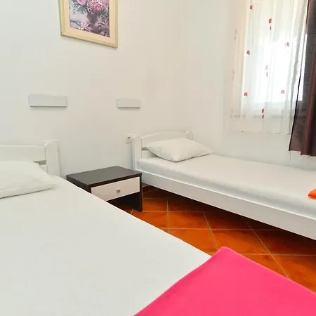 Safija 1985 Apartment Fazana